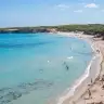 La baia di Torre dell'Orso: la lunga spiaggia di sabbia, le dune e il mare