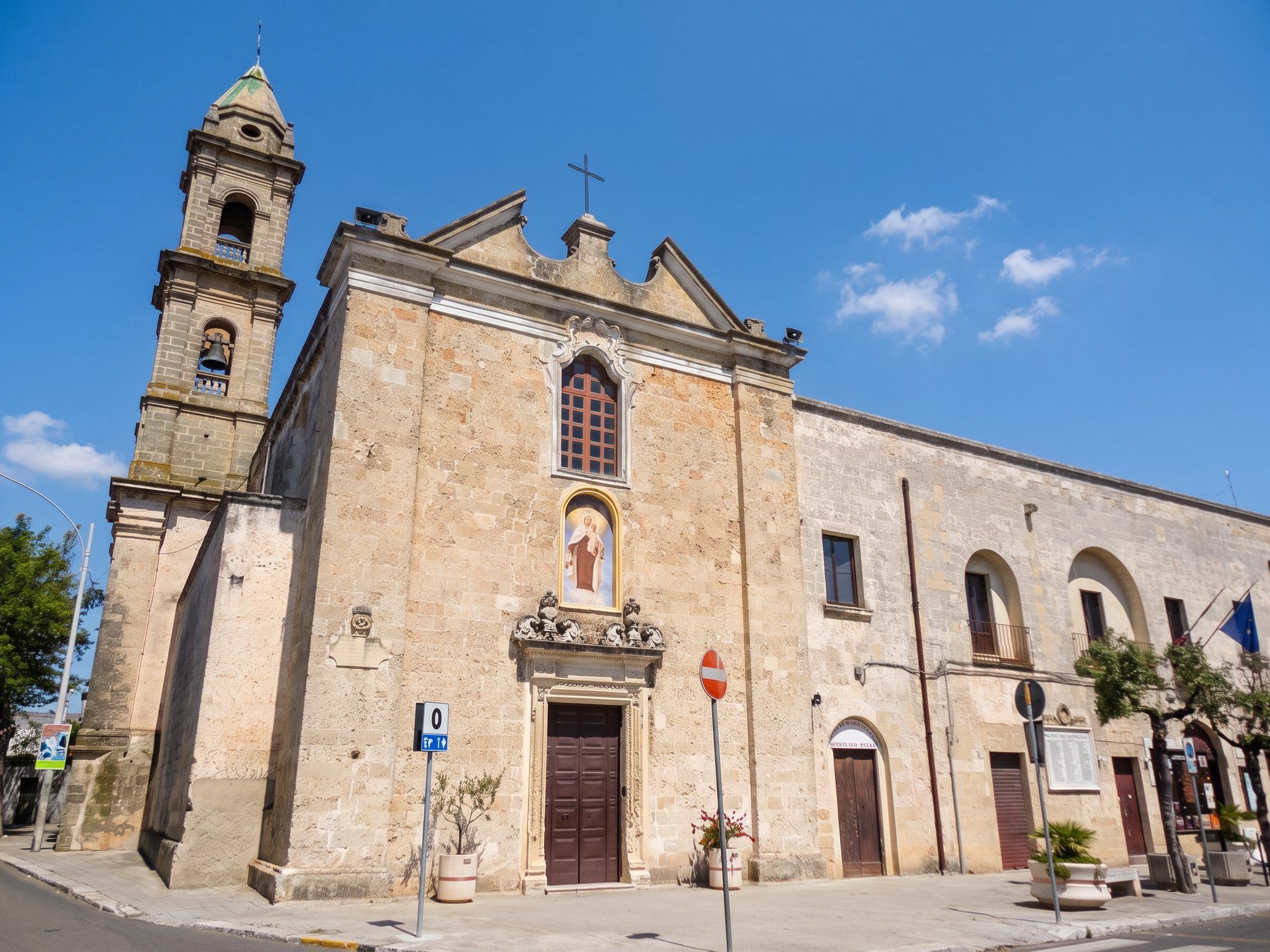 Dal Carmine alla piazza, a piedi