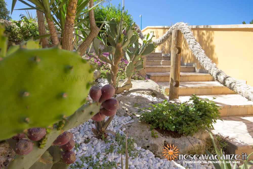 Scala ingresso casa Pescoluse 9