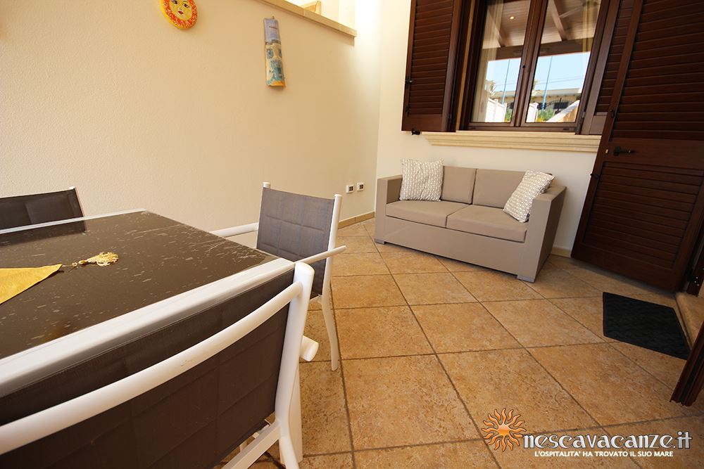Veranda attrezzata casa Pescoluse 9